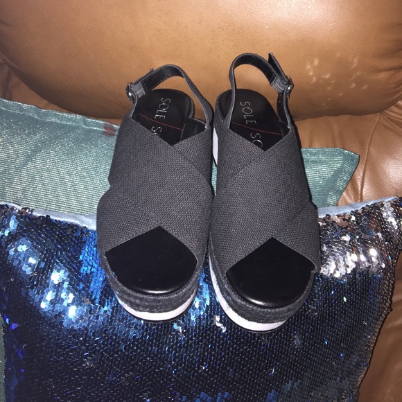 Sole Society sandals - Picture 1 of 7